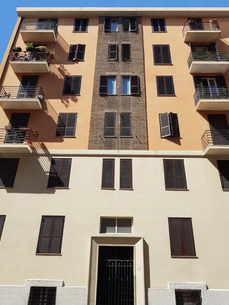 Apartment Apt Re Di Rom